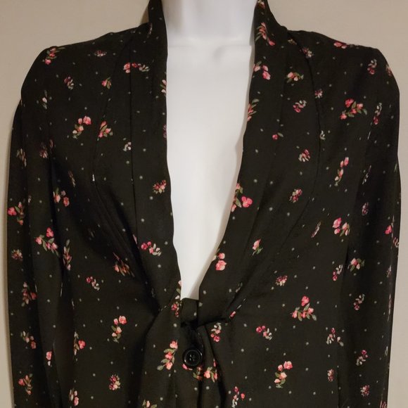 Band of Gipsies (Nordstrom) Women's Blouse Black Flowers Tie Size X-Small (EUC) - Picture 3 of 7